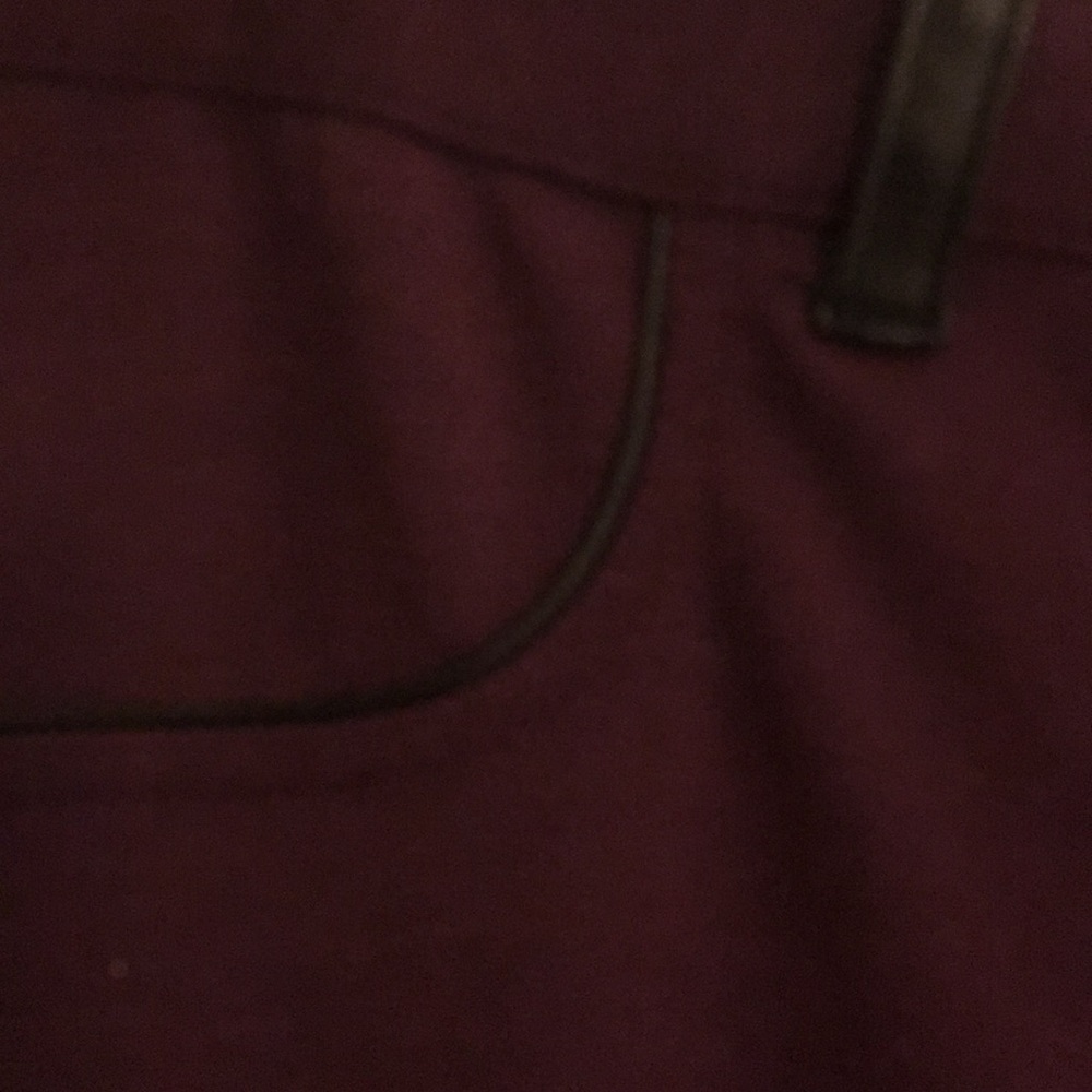 Plum leggings mid weight pockets front and rear